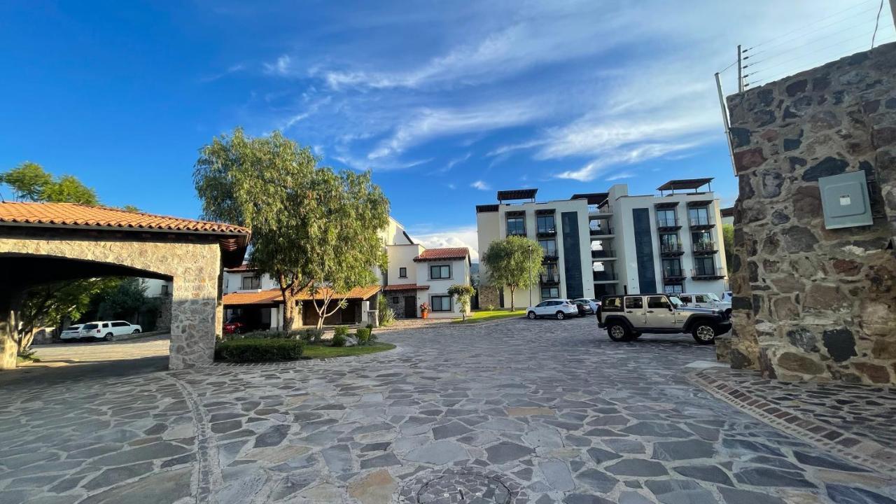 Hermoso Depa Con Terraza Y Alberca En San Miguel Con Shuttle Gratis Al Centro! Apartamento San Miguel de Allende